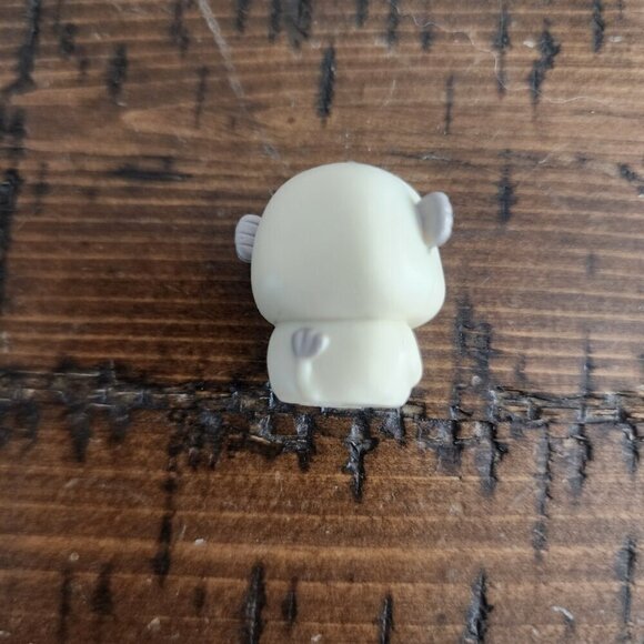 Disney Doorables Series 6 "Uka" from Raya and the Last Dragon - Picture 3 of 10